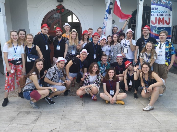 Niekończąca się fiesta młodych