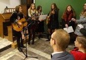 Podczas Mszy św. zaśpiewała schola złożona z członków KSM-u