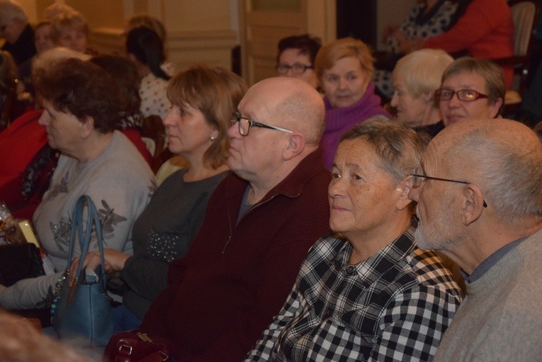 Koncert retro z okazji Dnia Babci i Dziadka