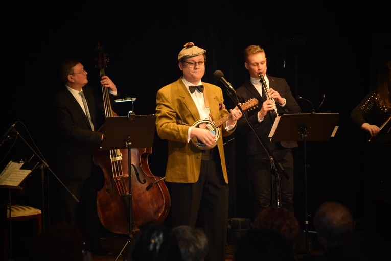 Koncert retro z okazji Dnia Babci i Dziadka