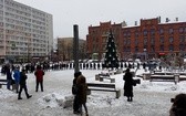 W Rudzie Śląskiej maturzyści zatańczyli poloneza na rynku