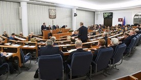 Senat przyjął uchwałę, w której upamiętnił zmarłego tragicznie prezydenta Gdańska