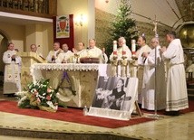 Pragnienie beatyfikacji Helenki wyraził podczas Mszy bp Jan Zając