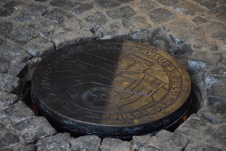 Łowicka kapsuła czasu