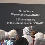 74. rocznica wyzwolenia KL Auschwitz - modlitwa byłych więźniów
