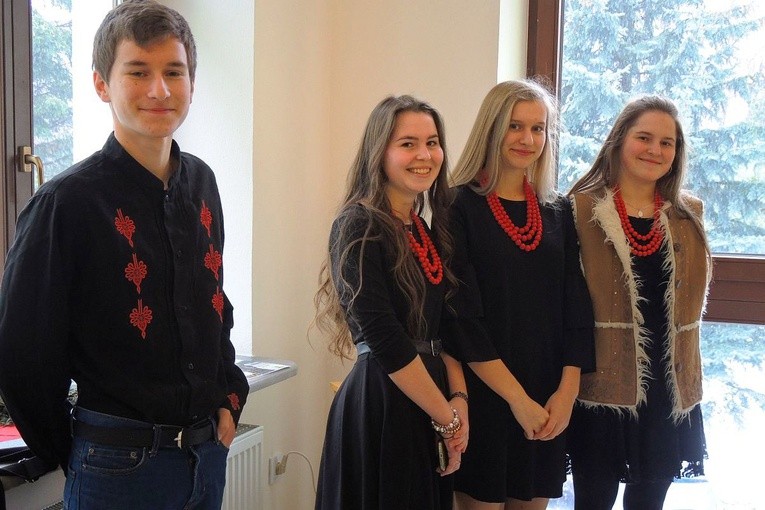Utralentowani stypendyści ze zwardońskiej kapeli rodzinnej Spod Rachowca