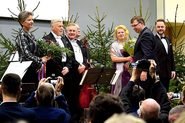 ▲	Spotkanie uświetnił ponadgodzinny koncert w wykonaniu Zespołu Kameralnego „Pro Musica Antiqua”.