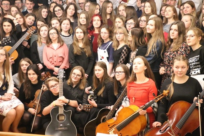 KODA i KAMuzo w Dąbrówce