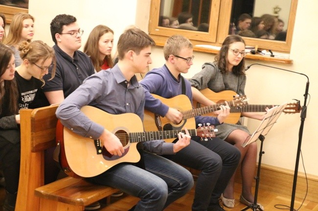 KODA i KAMuzo w Dąbrówce