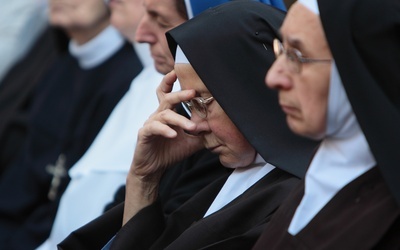 W diecezji świdnickiej obecne są 24 zgromadzenia żeńskie