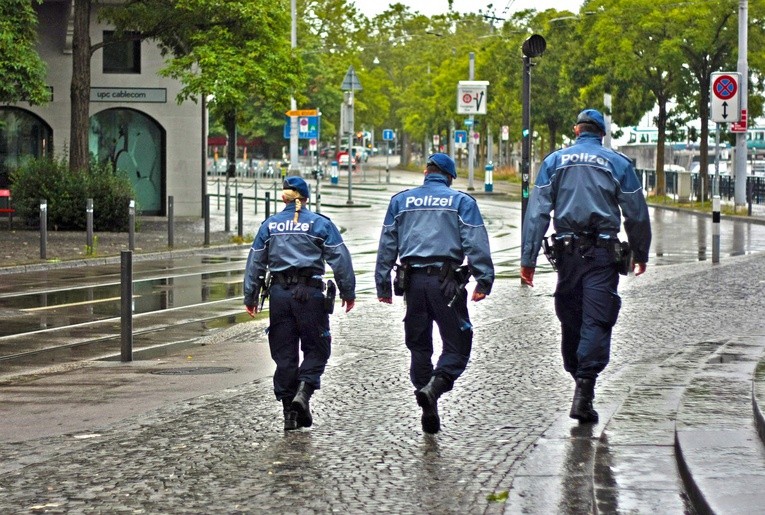 Niemcy: Policja zatrzymała trzy osoby przygotowujące zamach