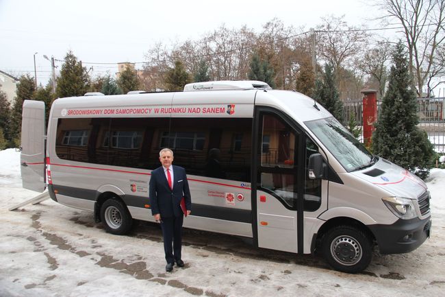 Autobus dla rudnickiego Caritas