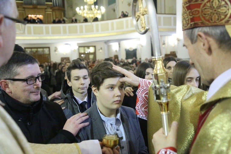 Bierzmowanie u MB Anielskiej w Dębicy