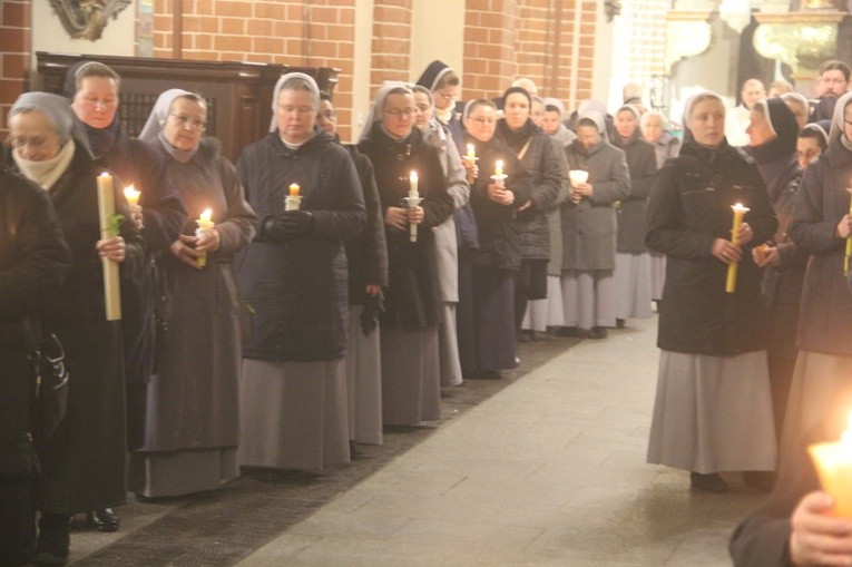 Śluby zakonne i... pustelnicze