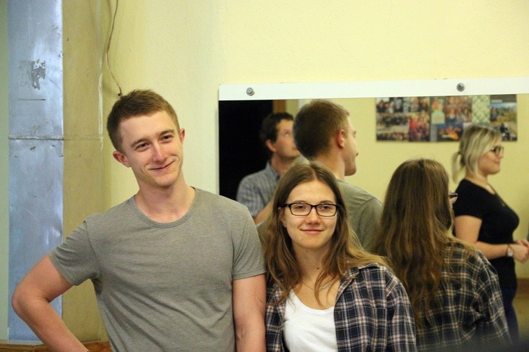 Tańczyć każdy może, czyli Międzyduszpasterski Kurs Tańca 