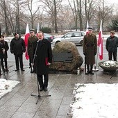 ▲	Uroczystość zorganizowały Stołeczny Komitet Opieki nad Grobami Poległych Żołnierzy z Batalionu Zośka oraz Urząd  ds. Kombatantów i Osób Represjonowanych. 