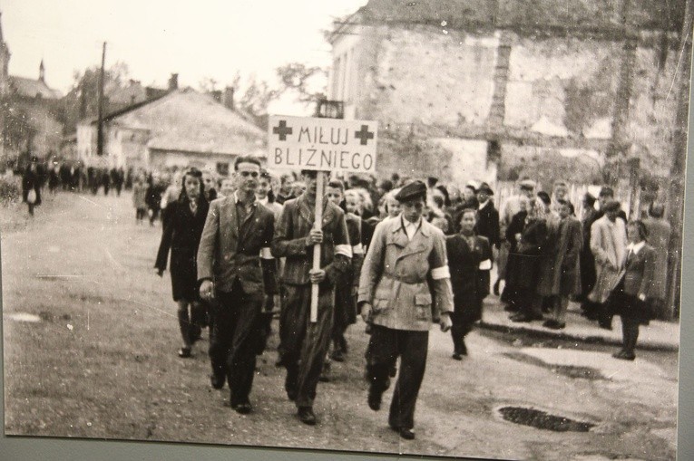 90 lat PCK w Dębicy