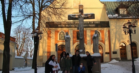 U babci Pana Jezusa i na Tatarakowej