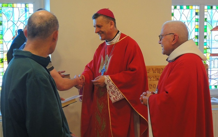 Bierzmowanie w cieszyńskim zakładzie karnym - 2019