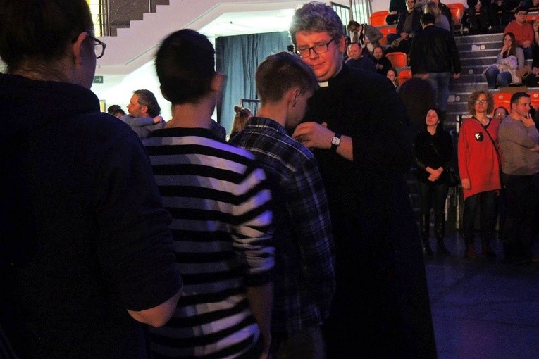 &#34;Błogosławieni&#34; z o. Szustakiem i o. Nowakiem w Bielsku-Białej