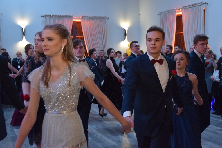 Studniówka Klasycznego LO im. ks. S. Konarskiego w Skierniewicach