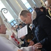 Każdy jest biedny, potrzebujący i ubogi