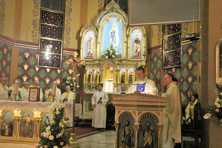 Odpust u Matki Bożej z Lourdes