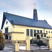▼	Zarzeczański kościół parafialny.