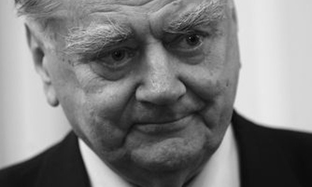 Dziś zaczną się uroczystości pogrzebowe Jana Olszewskiego
