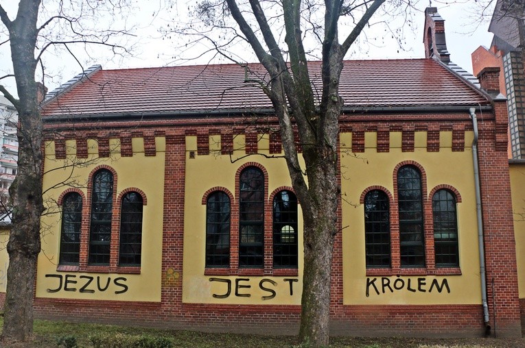 Wandale pomalowali kościół św. Jerzego we Wrocławiu