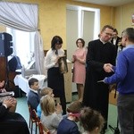 Poświęcenie katolickiej szkoły podstawowej w Rabce