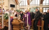 Pogrzeb ks. prał. Stanisława Kuczka w Trzebini