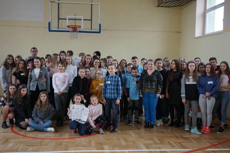 "Bieg po radość" w szkole salezjańskiej w Dzierżoniowie