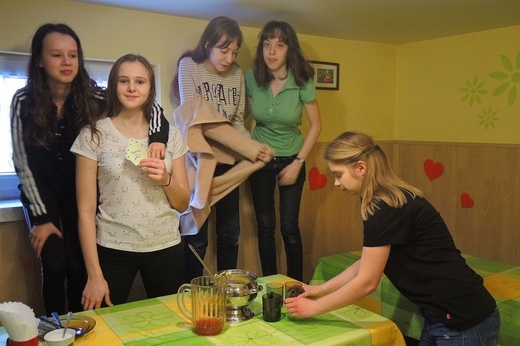 Dziewczęce rekolekcje z elżbietankami cieszyńskimi