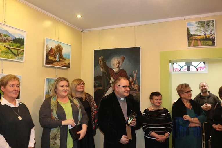 Wystawa malarstwa ks. Andrzeja Sawulskiego w Mszanie Dolnej
