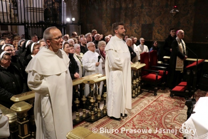 Całonocne czuwanie na Jasnej Górze