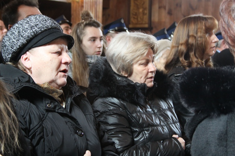 Poświęcenie odnowionego kościoła w Węgrzynowie