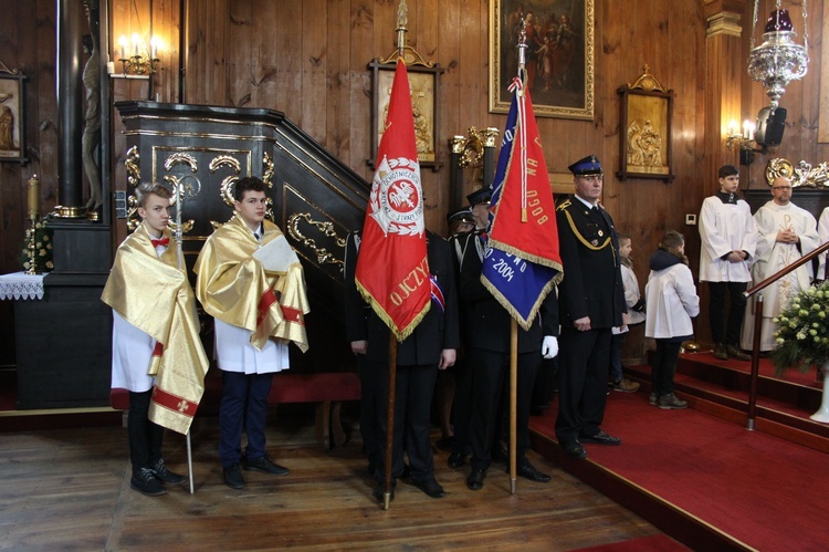 Poświęcenie odnowionego kościoła w Węgrzynowie