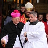 Śp. bp Alojzy Orszulik w kadrach "Gościa Łowickiego", cz. 2