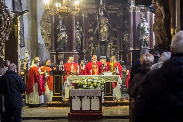 Remont u franciszkanów w Barczewie