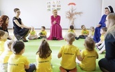 Agata Kornhauser-Duda u przedszkolaków w Wilamowicach