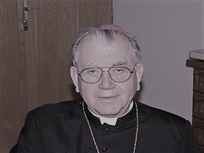 Śp. bp Alojzy Orszulik w kadrach "Gościa Łowickiego", cz. 1