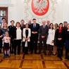 Uroczystość podpisania umowy o organizacji Zjazdu Dużych Rodzin w Lubartowie