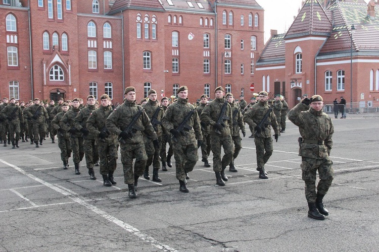 Przysięga żołnierzy 7 Pomorskiej Brygady OT