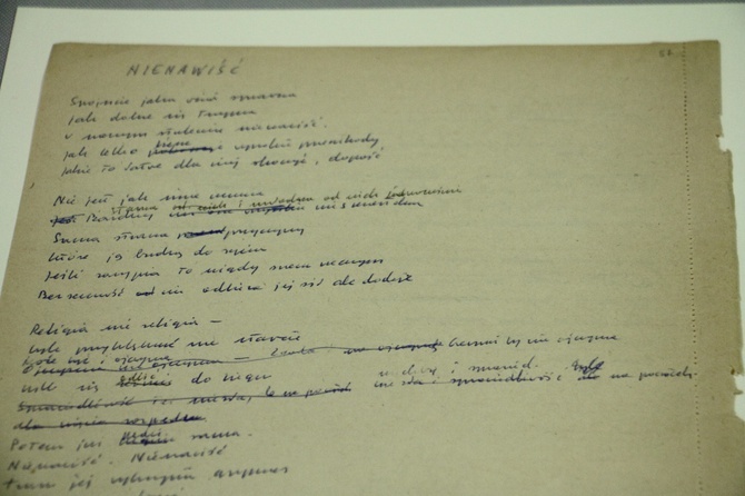 Wystawa 30 rękopisów i maszynopisów wierszy Wisławy Szymborskiej