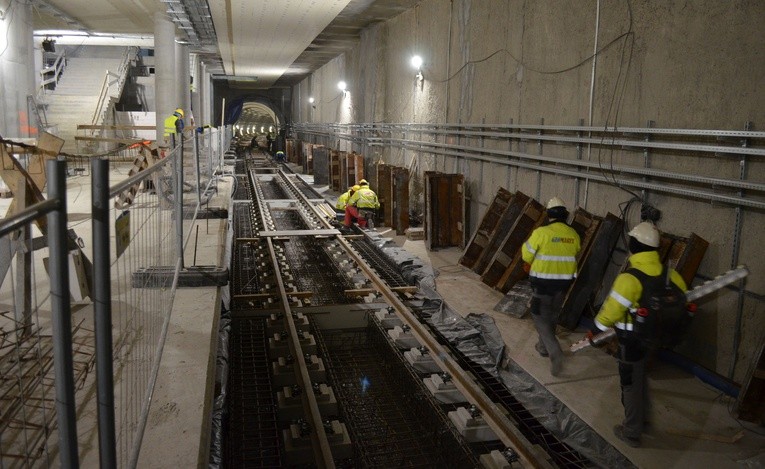 Metro na Woli. Widać światełko w tunelu