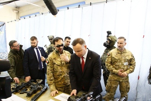 Prezydent u komandosów w Lublińcu