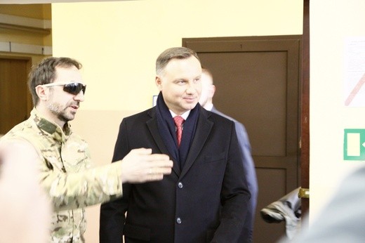 Prezydent u komandosów w Lublińcu