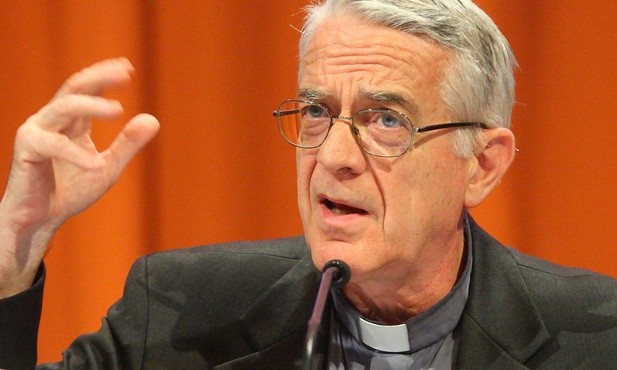 Ks. Lombardi: niektóre kraje mają jeszcze wiele do zrobienia