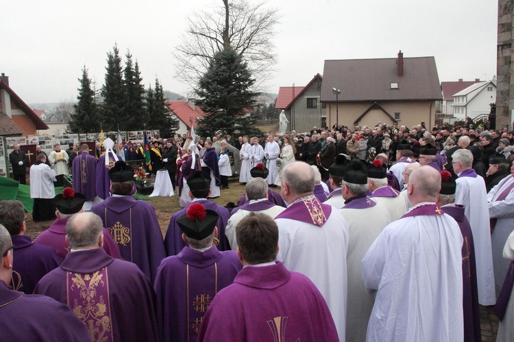 Uroczystości pogrzebowe ks. prał. Franciszka Cybuli